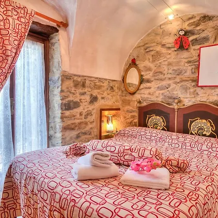 Apartment In The Heart Of Medieval Village - Happy Apricale